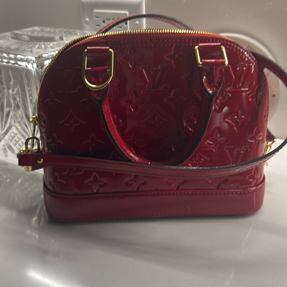 Louis Vuitton Monogram Vernis Alma BB Satchel
